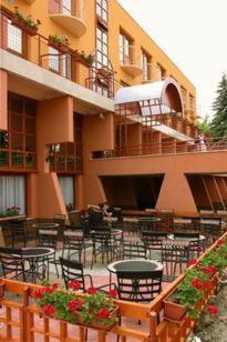 Hotel Minerva Mosonmagyarovar Exterior photo